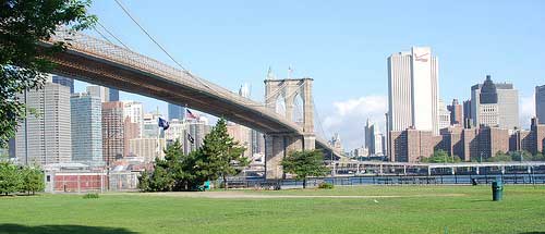 Brooklyn-Bridge-park
